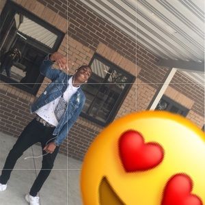 Meet your Posher, Austin